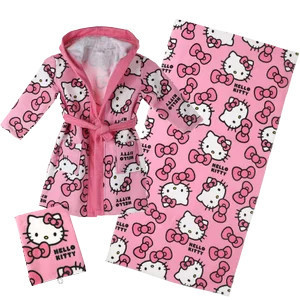 Hello Kitty fürdőszobai szett 3 - 4 év / 98 - 104 cm